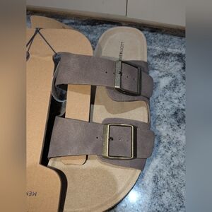 Lucky Brand Taupe Men's Sandals NWT Size 10